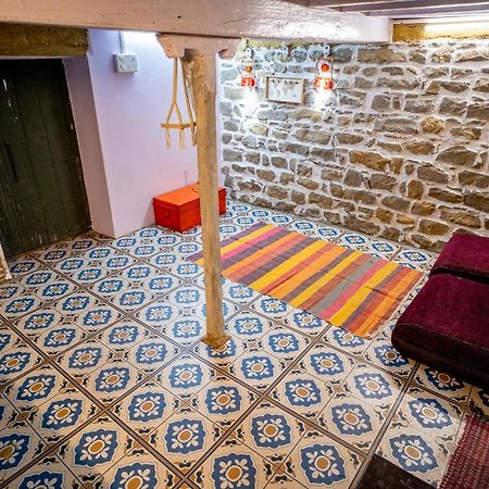 The Olive Hut Villa Bir  Ngoại thất bức ảnh