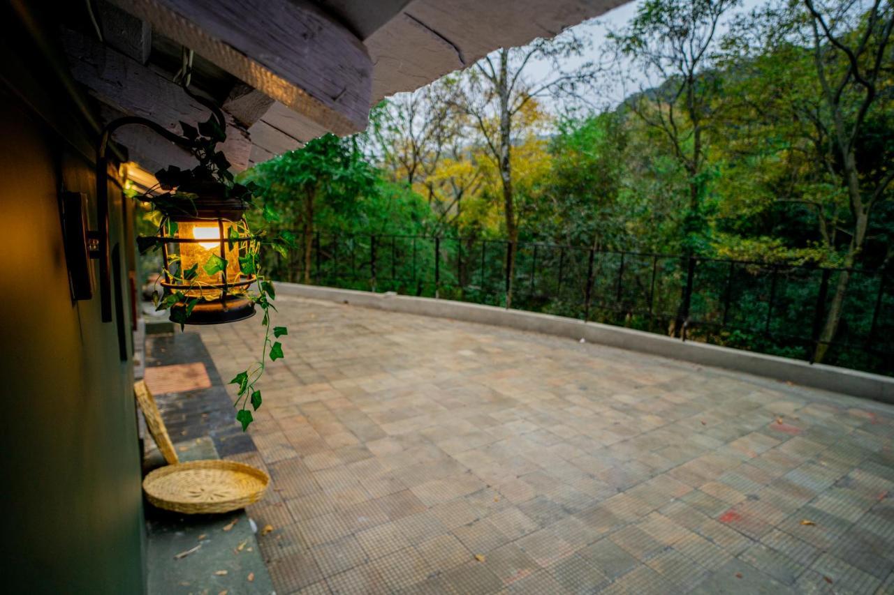 The Olive Hut Villa Bir  Ngoại thất bức ảnh