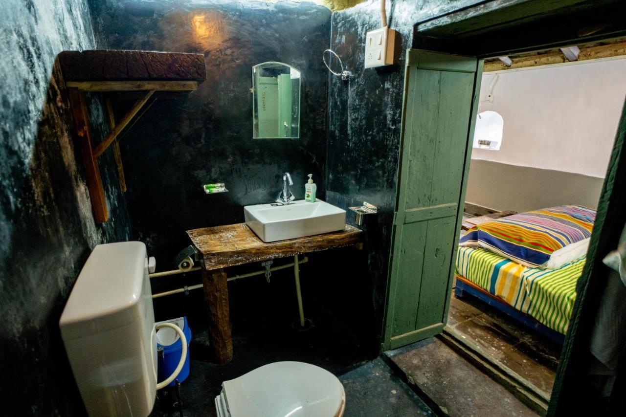 The Olive Hut Villa Bir  Ngoại thất bức ảnh